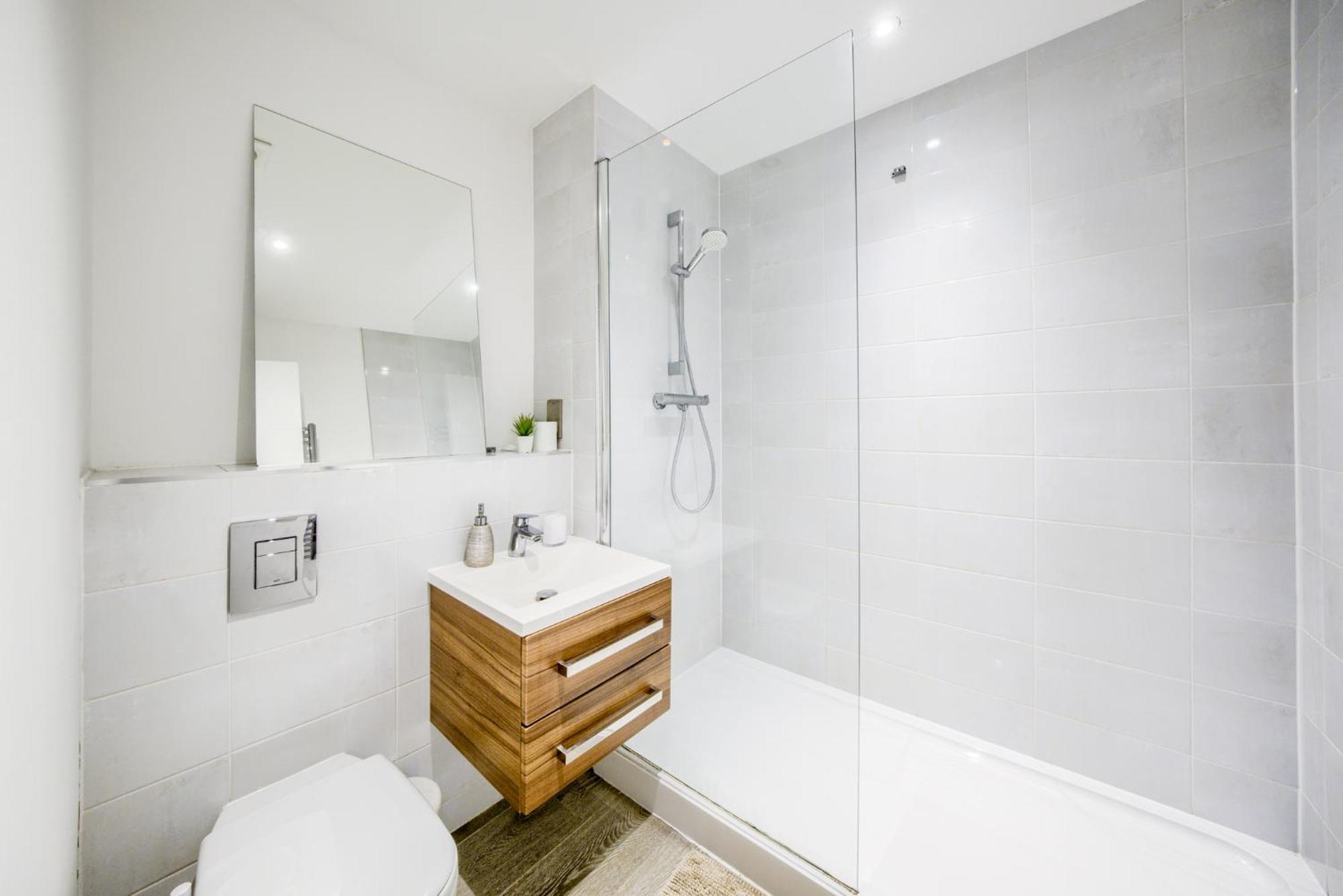 Modern 2 Bed Apartment With Central Location Birmingham Exterior photo